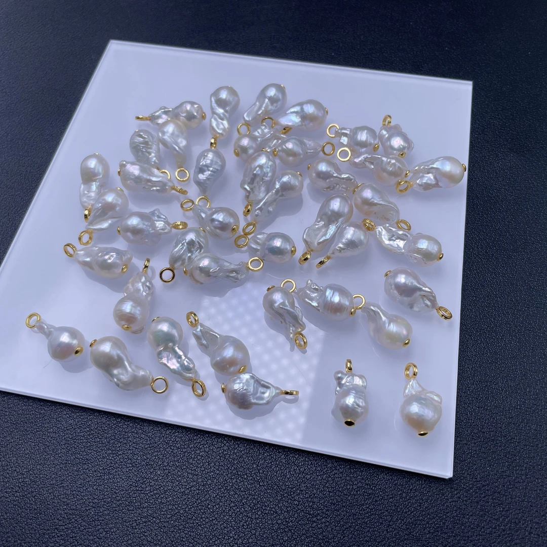 「戴琴珠宝」DQ3166-银镶珍珠随形吊坠（多样性发其一）