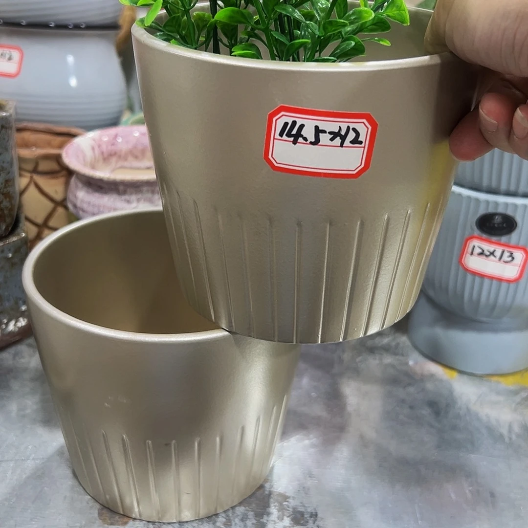 外贸尾单陶瓷花盆凑单10米包邮
