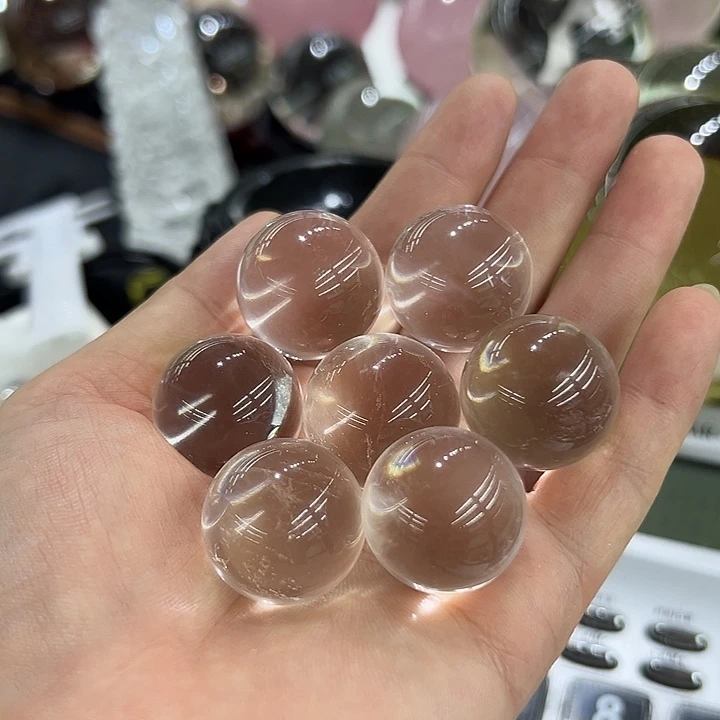 曼***华未镶嵌珠宝半成品水晶