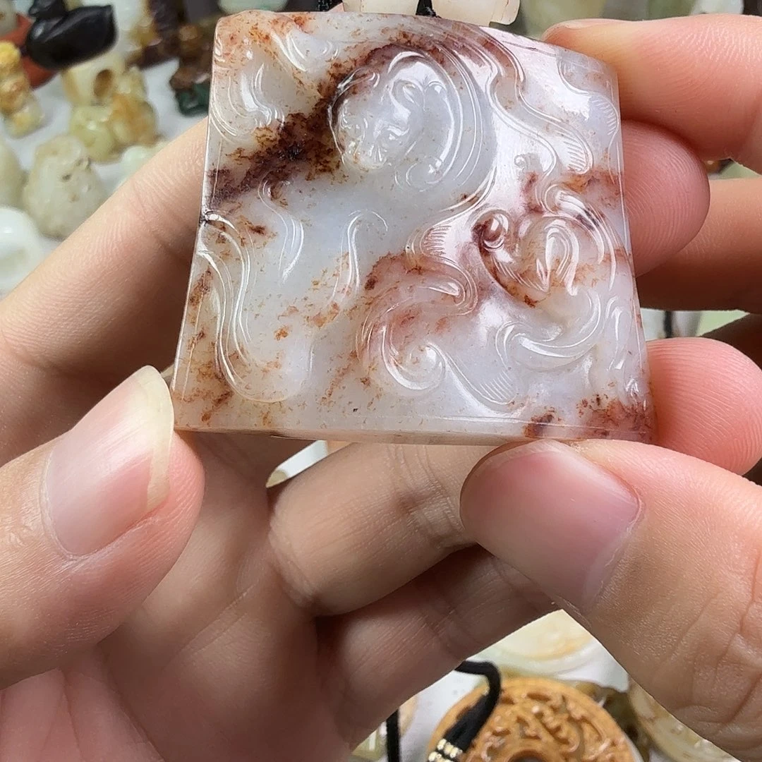富***年未镶嵌和田玉车挂