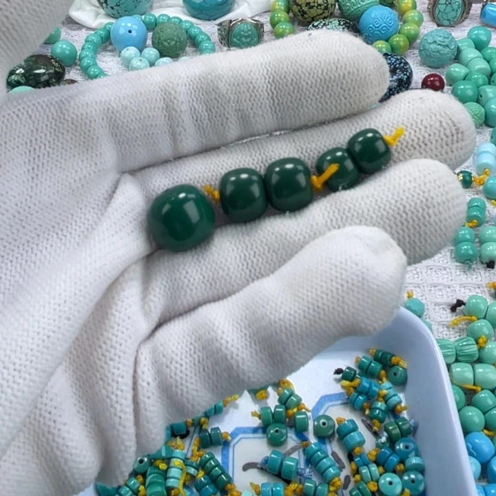 吉***宝南红玛瑙未镶嵌珠宝奇石绿松石