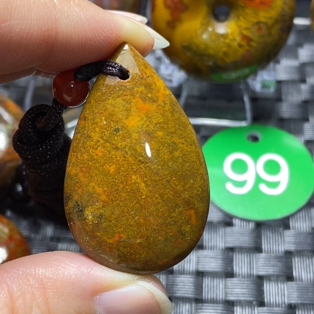 未镶嵌颈饰玛瑙/玉髓