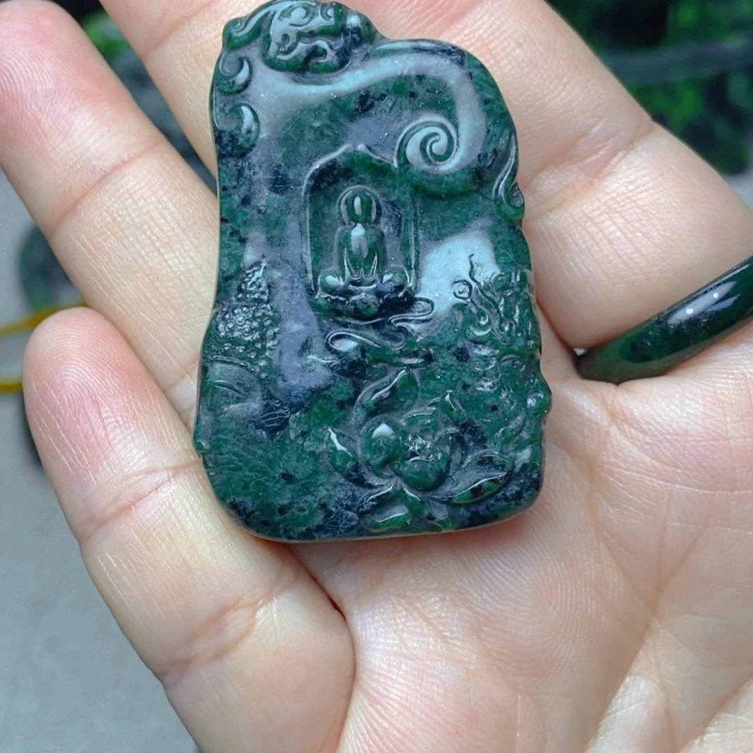 蛇纹石玉颈饰未镶嵌一念魔一念佛2