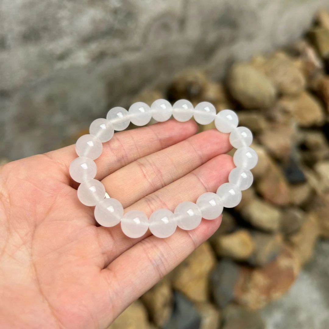 A047精品白冰10mm手串