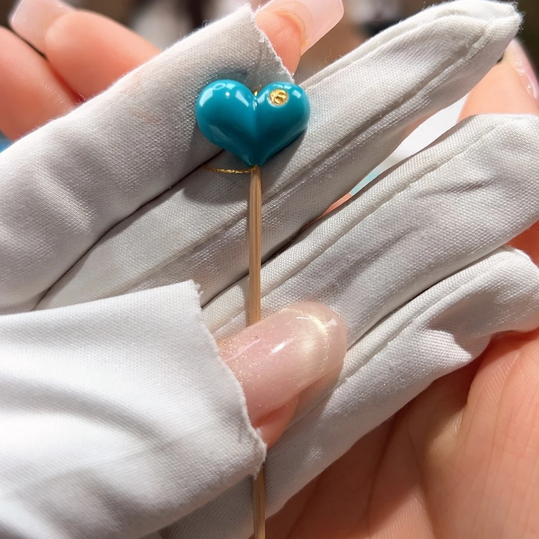 绿松石未镶嵌10玉化料爱心屁桃放漏卡15+