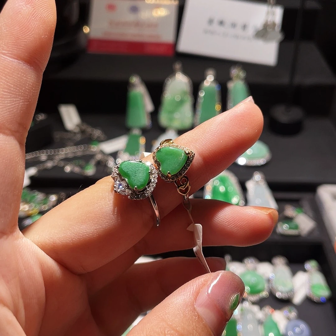 翡翠银S925镶嵌颈饰