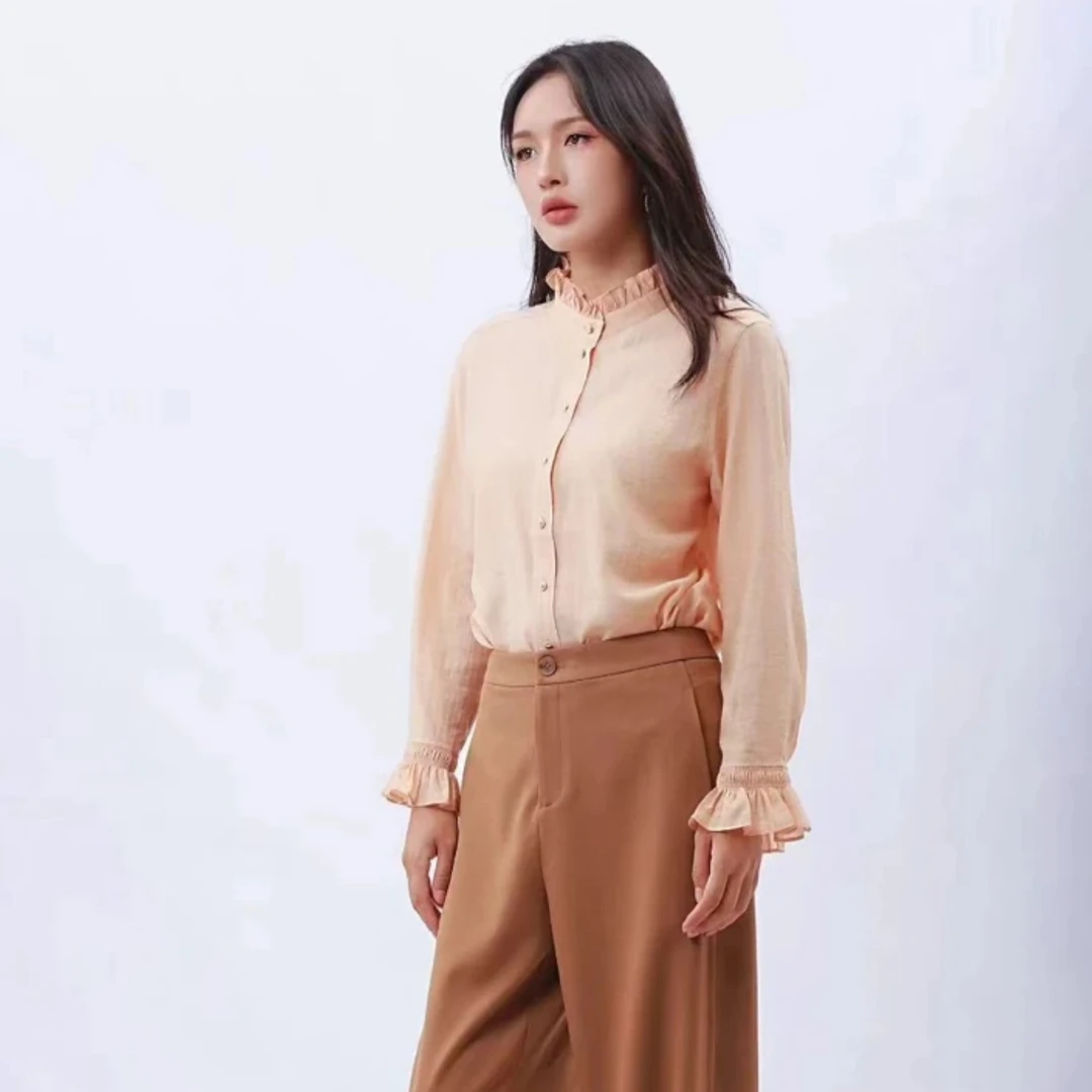 气质百搭圆领多层荷叶边长袖衫