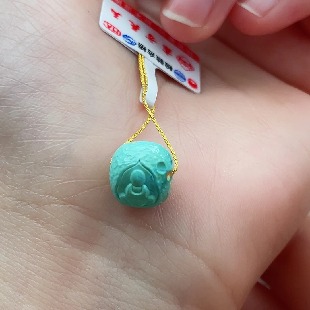 绿松石颈饰未镶嵌