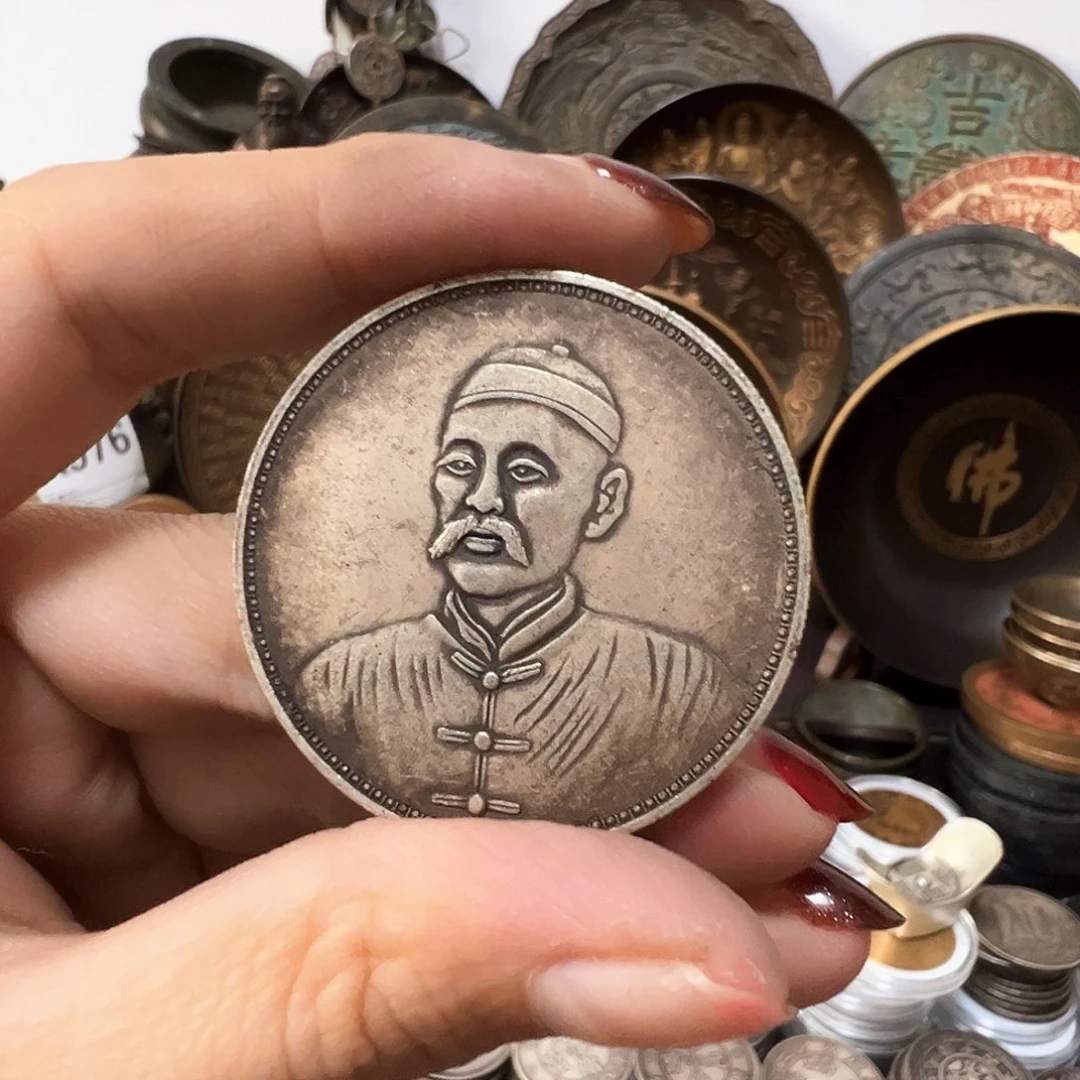 金属复古风格摆件