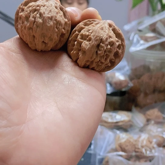 【闪购商品】把件文玩核桃38:5红皮磨盘