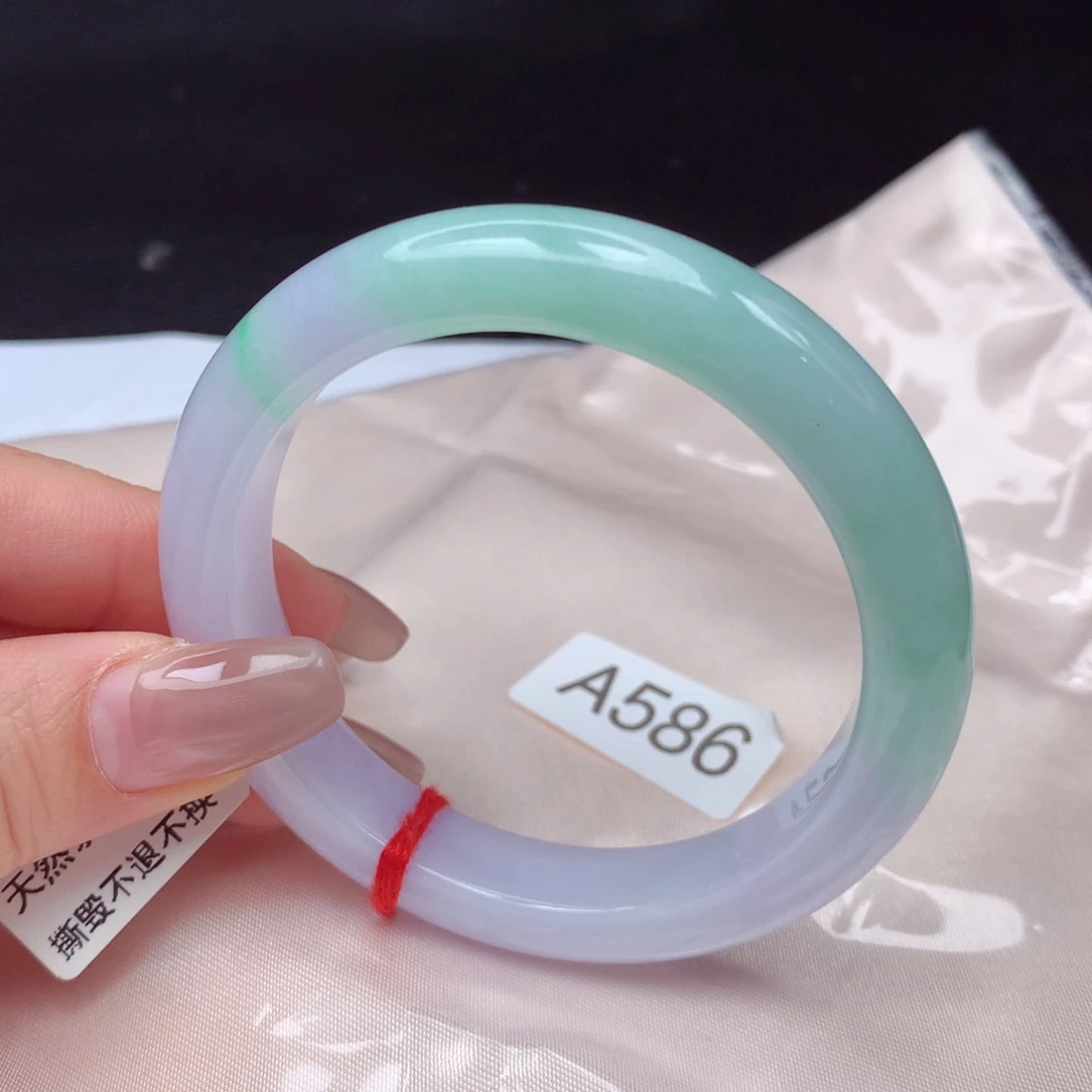 翡翠手镯未镶嵌手镯55