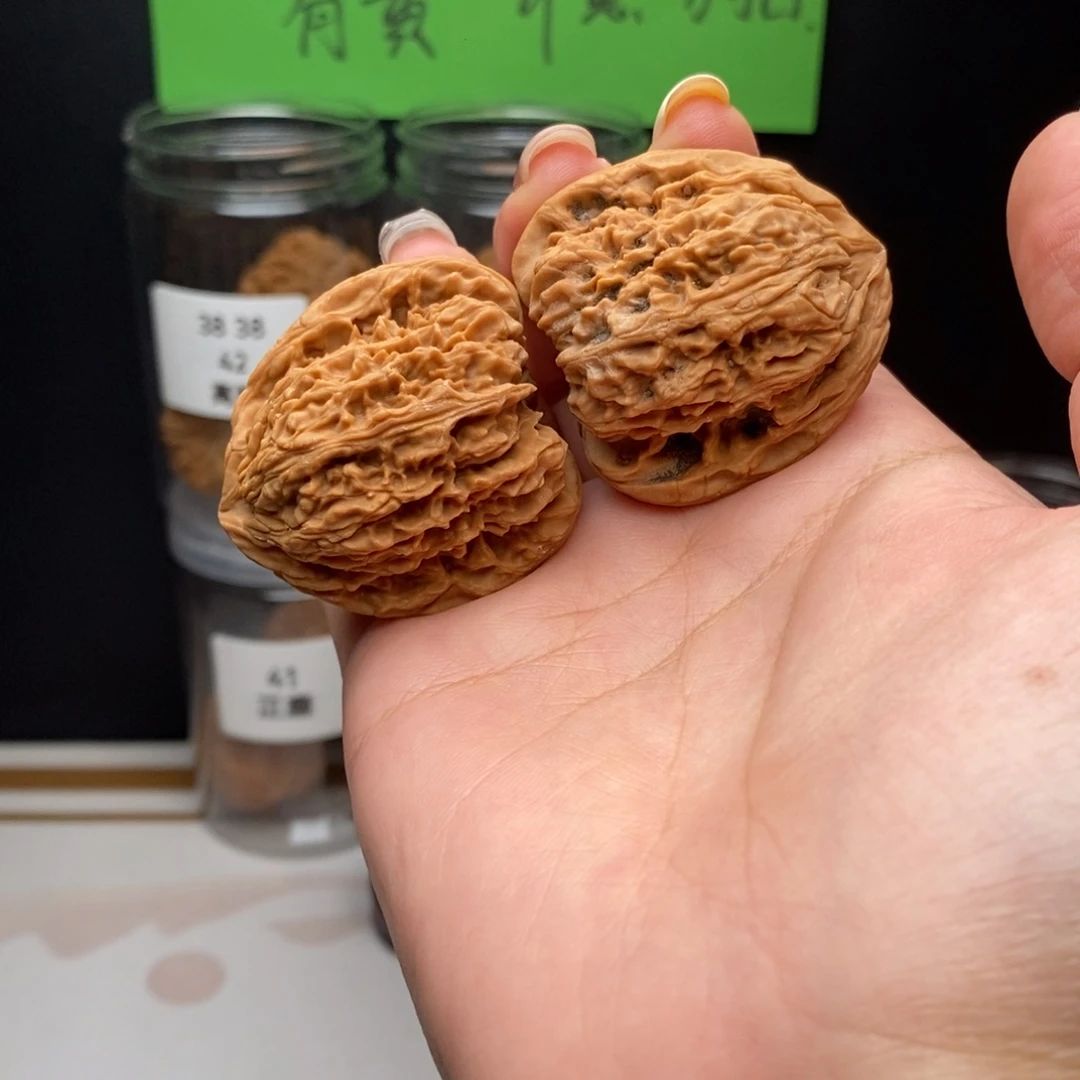 文玩核桃吊坠40南将石