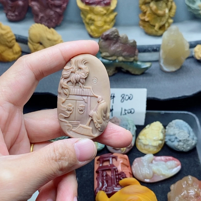 【闪购商品】定制石英质玉吊坠未镶嵌