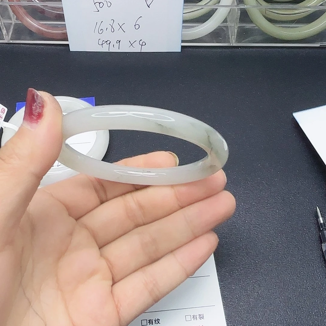 石英质玉未镶嵌手镯18/5859