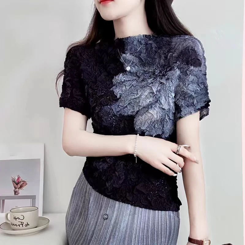 【大润】褶皱大花朵时尚肌理感压褶上衣