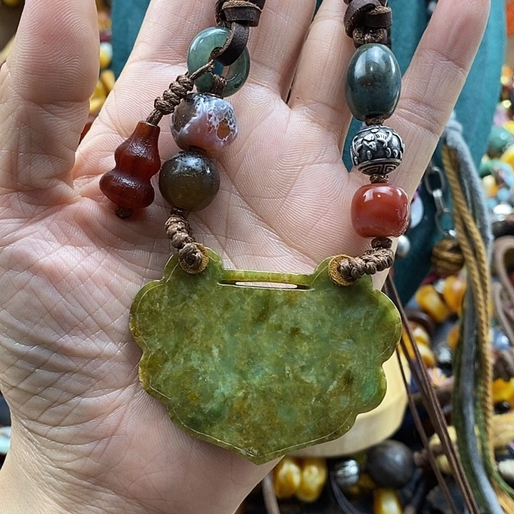 翡翠未镶嵌项链项链