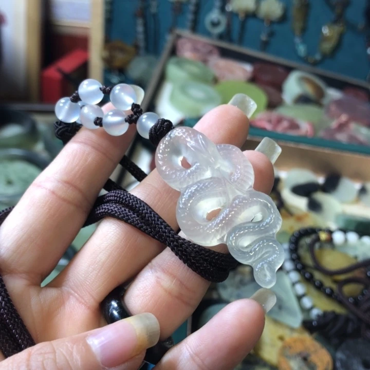 岫玉未镶嵌岫玉手链