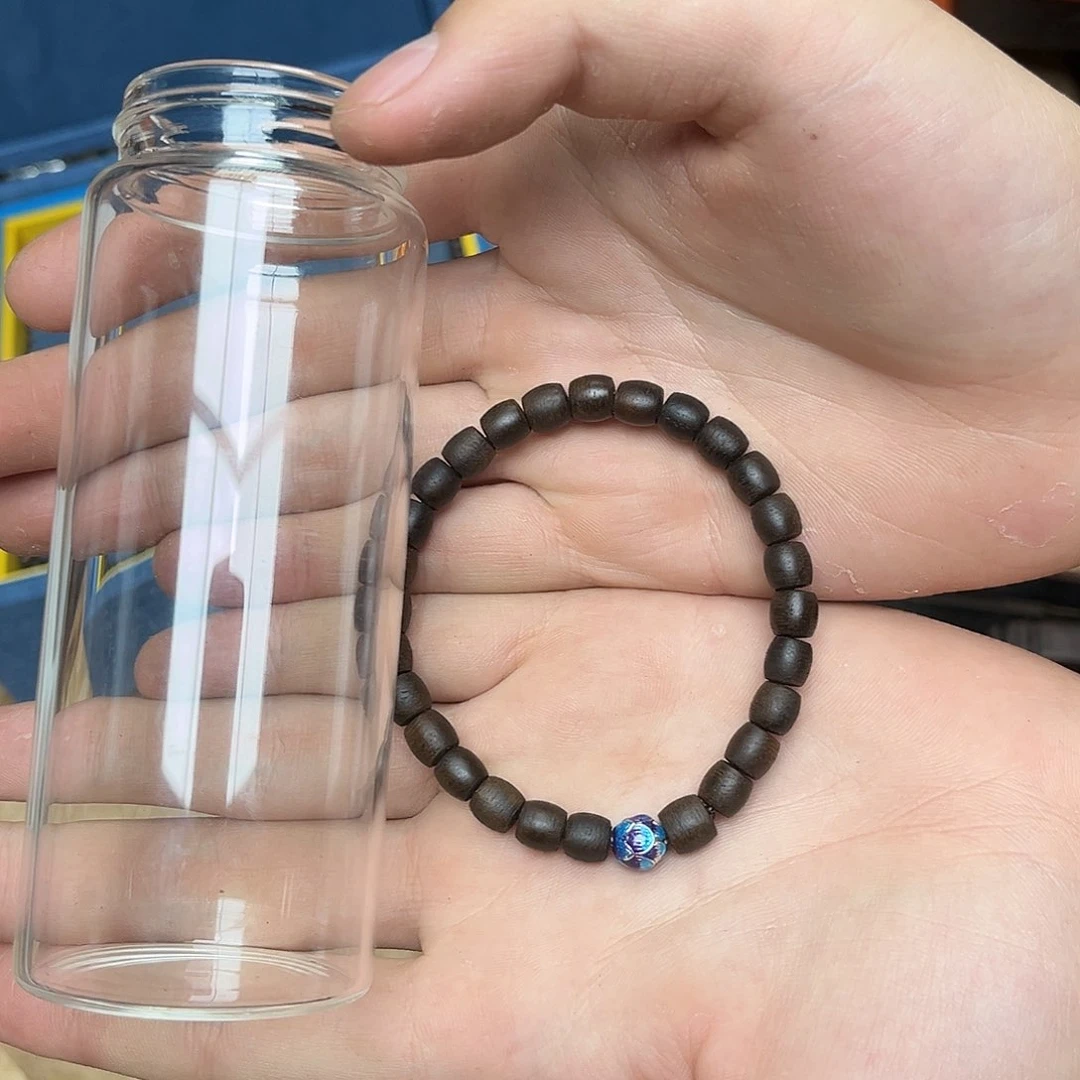 大叶紫檀（黑酸枝木类）