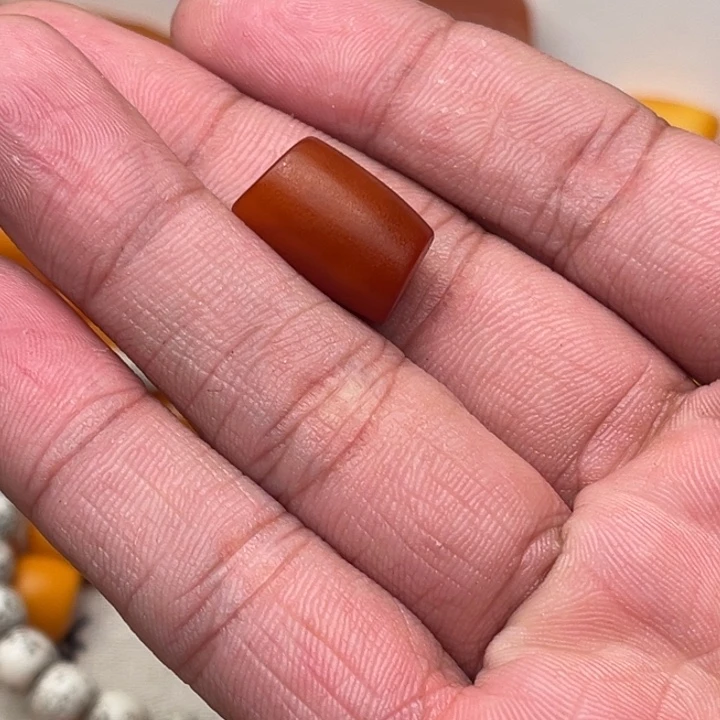 有****琥珀未镶嵌裸石蜜蜡马蹄