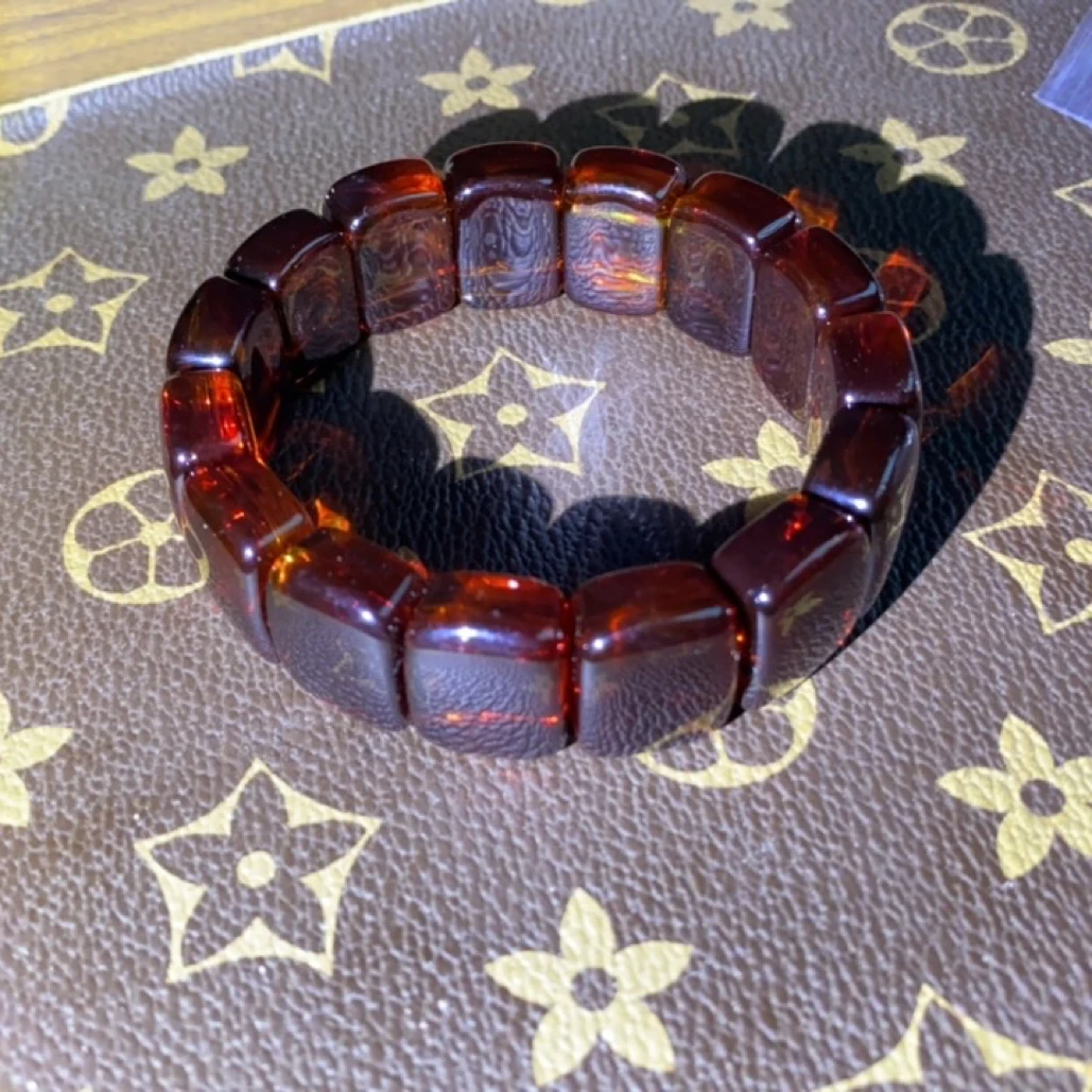 YU085血菩提手串YU085血菩提手串