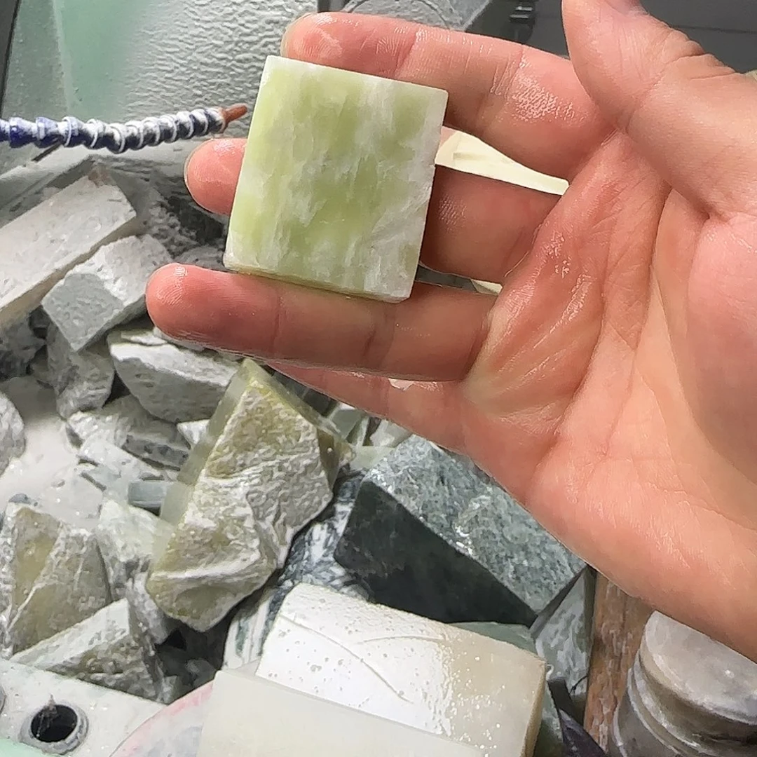 长石玉未镶嵌原石