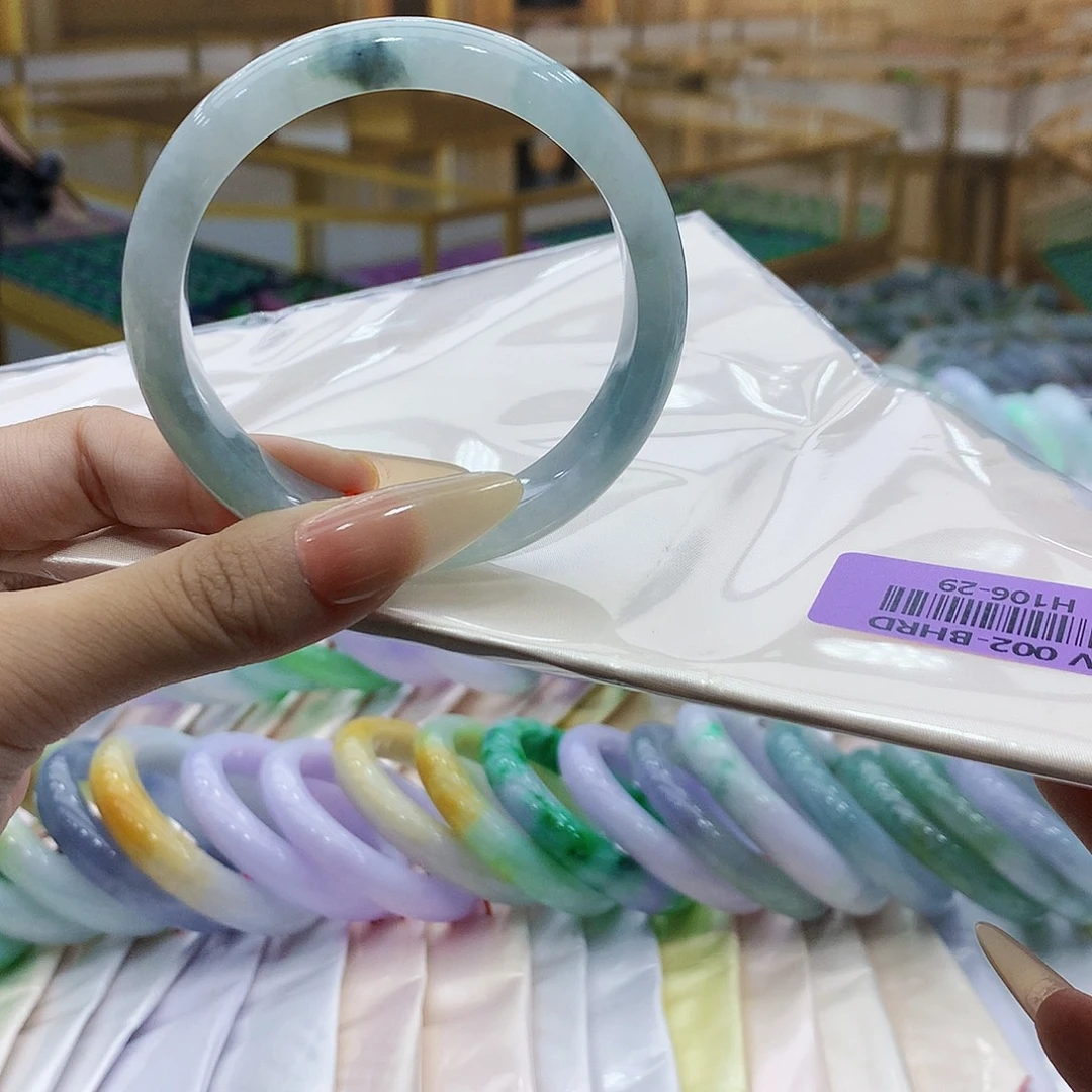 翡翠未镶嵌手镯jjn