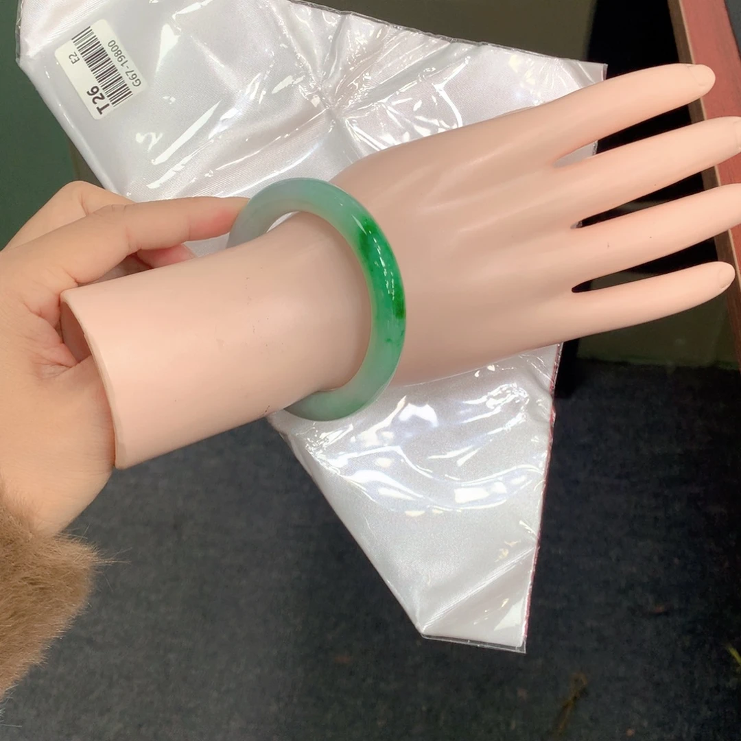翡翠未镶嵌手镯34