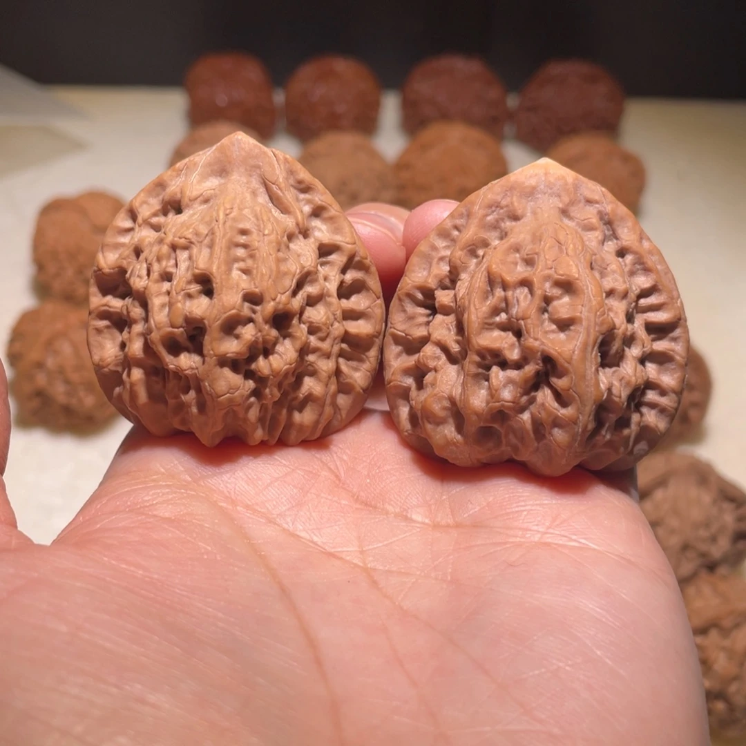 与***染吊坠桃核盘山佛肚40.5