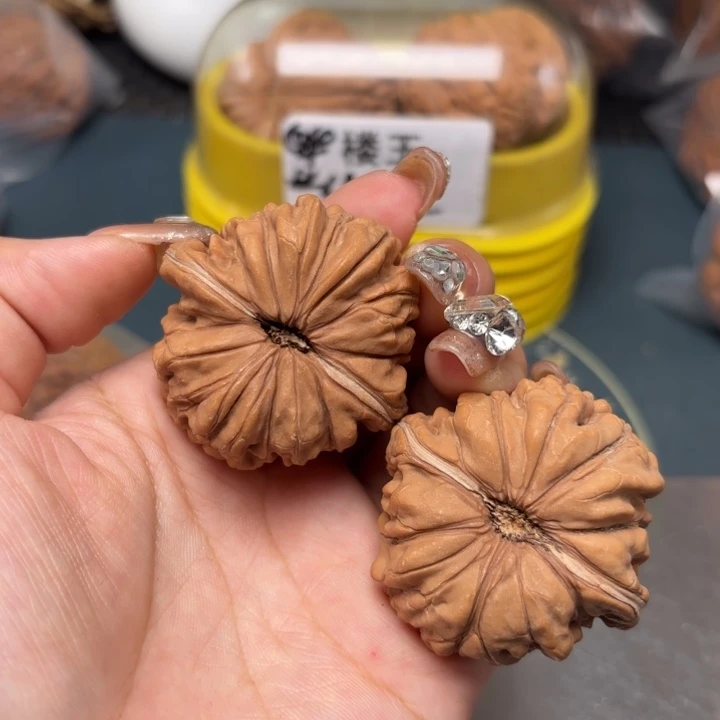 悦***己吊坠文玩核桃44-17650-02