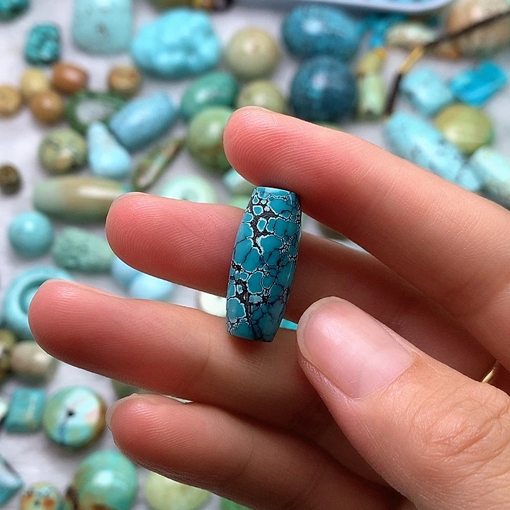 未镶嵌绿松石珠宝奇石