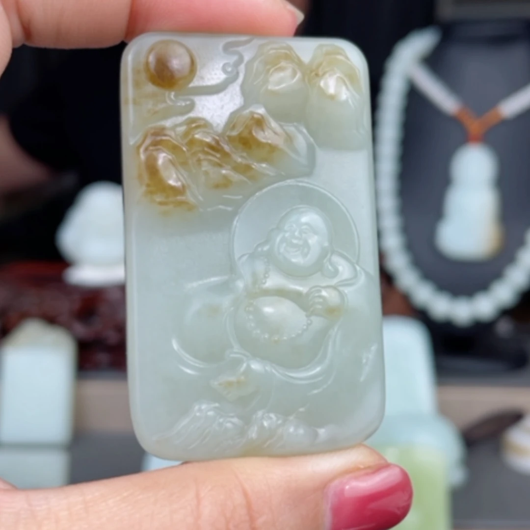 【闪购商品】颈饰未镶嵌和田玉