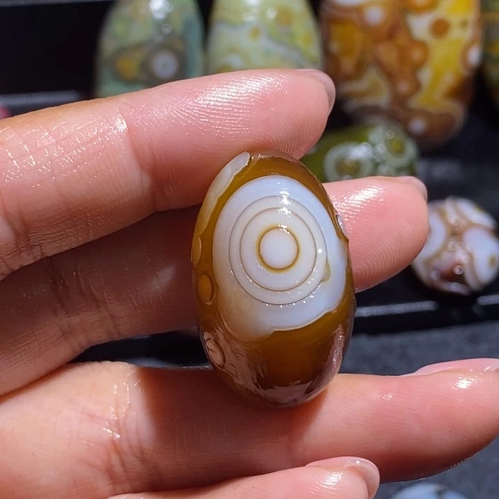 乌***赎玛瑙/玉髓未镶嵌吊坠(不含链)