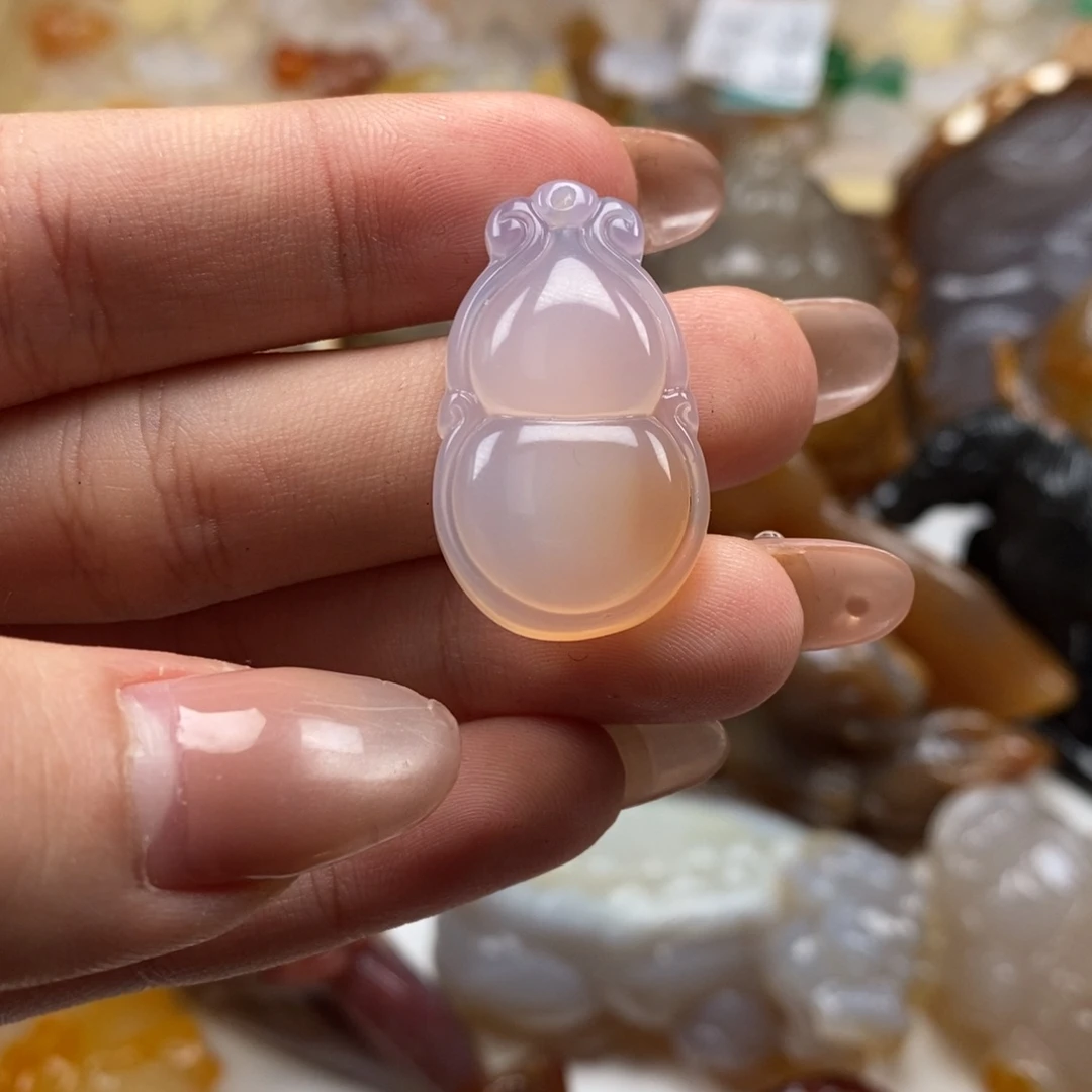 玛瑙/玉髓未镶嵌颈饰