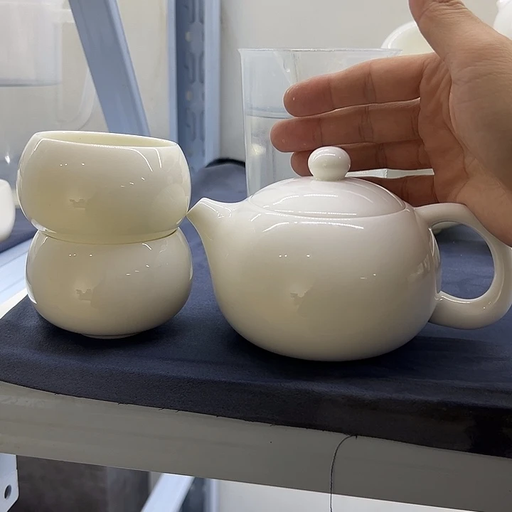 陶德化白瓷300毫升大壶