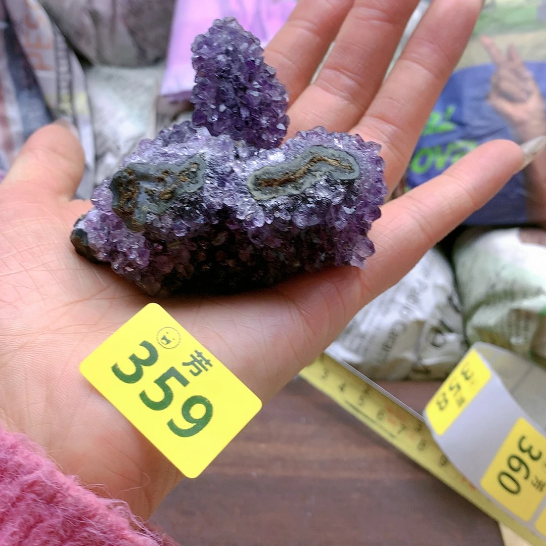 紫晶大型摆件（非配饰）未镶嵌