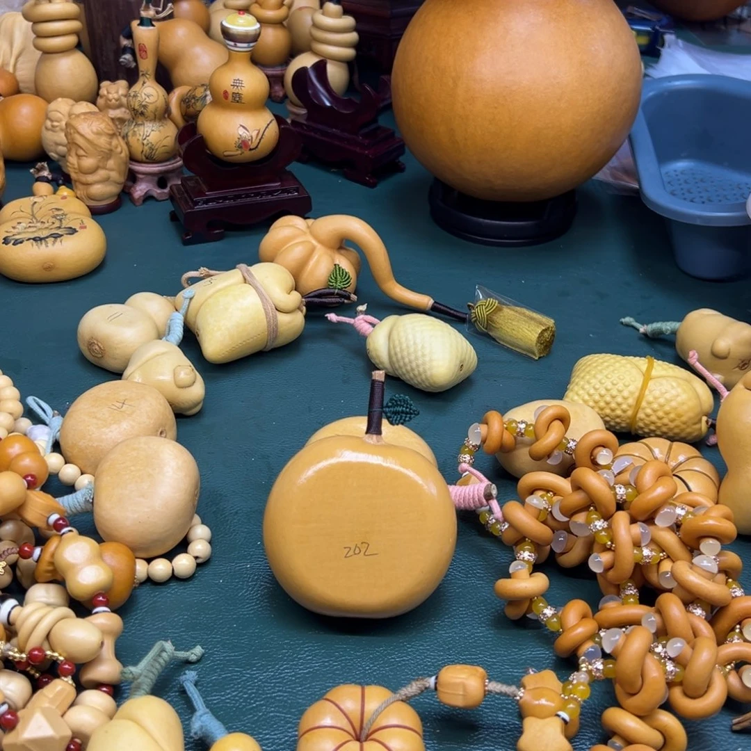 *****大叶紫檀（黑酸枝木类）