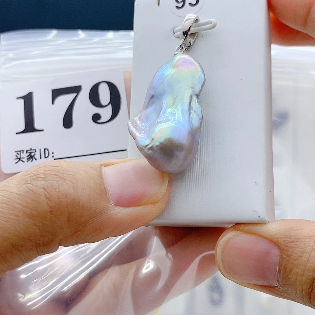颈饰淡水珍珠钛钢
