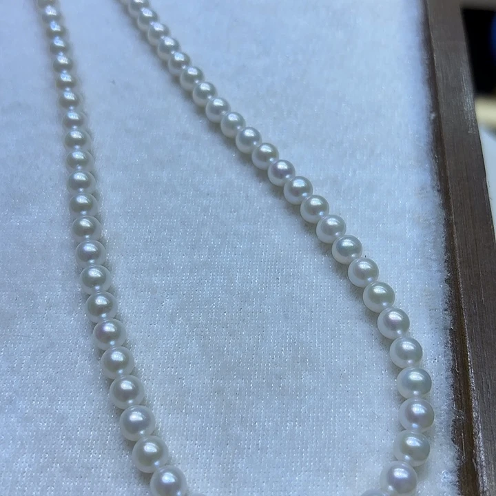 颈饰银S925镶嵌淡水珍珠