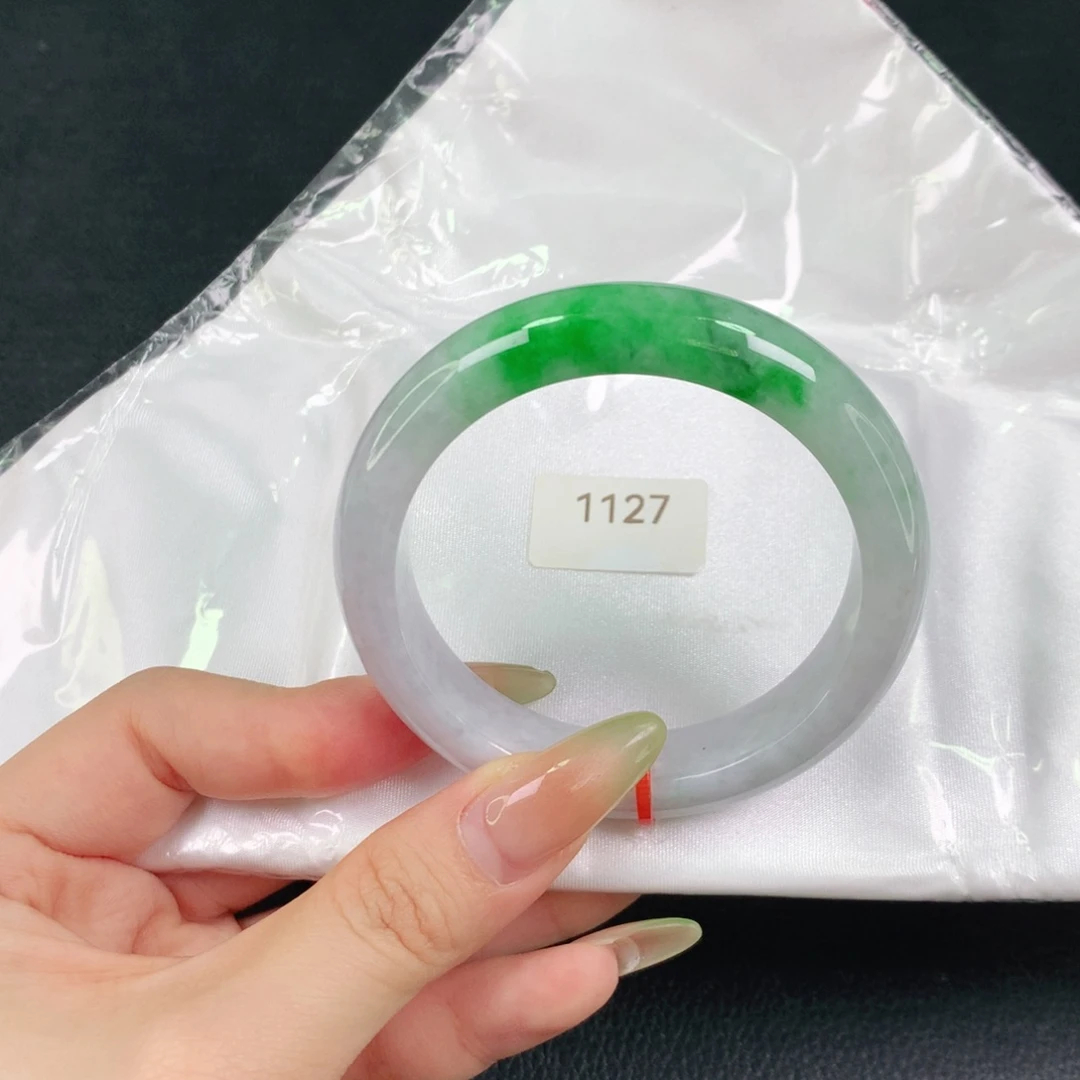 翡翠未镶嵌手镯天然翡翠手镯04