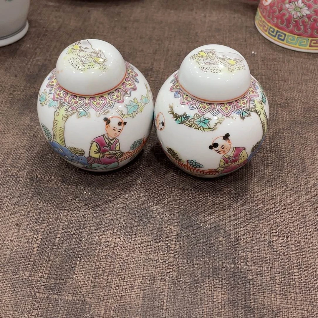 瓷片景德镇粉彩手绘宝珠罐