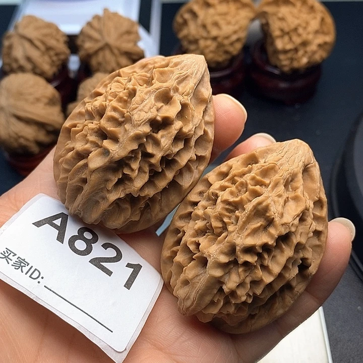 吊坠文玩核桃老鼠4.0，高5.6，克重58