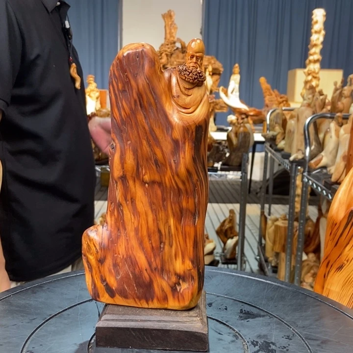 柏木（崖柏）随型摆件