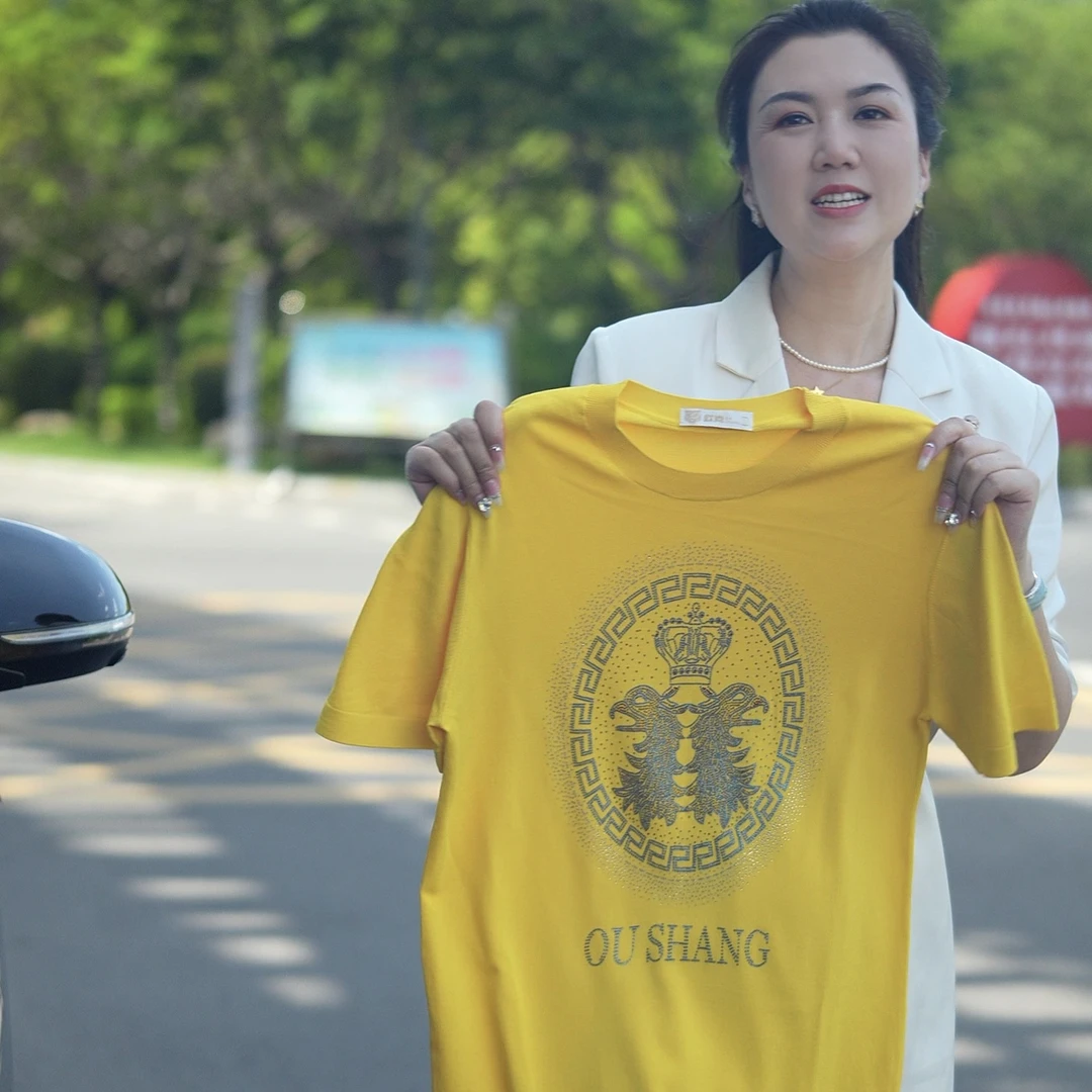 2025夏季新款轻奢针织修身印钻欧货T恤