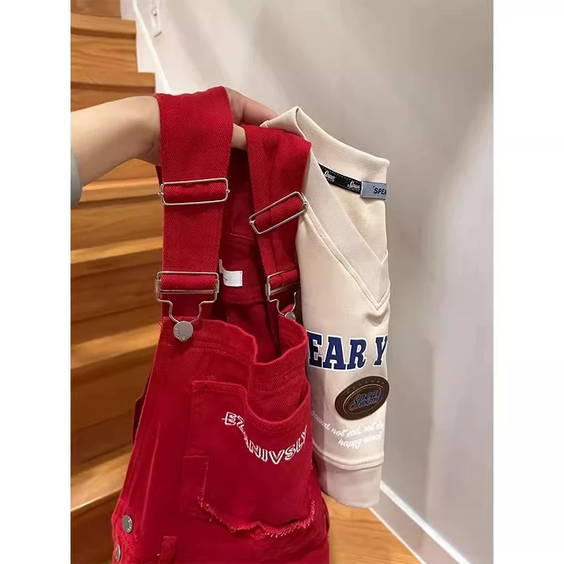 奶系红色牛仔背带短裤女夏季韩版宽松小个子百搭直筒阔腿吊带热裤