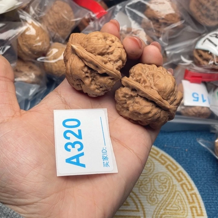 吊坠文玩核桃核桃