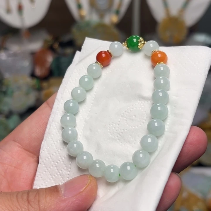 翡翠颈饰未镶嵌吊坠