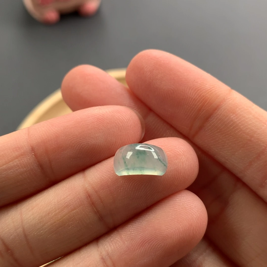 裸石翡翠翡翠马鞍