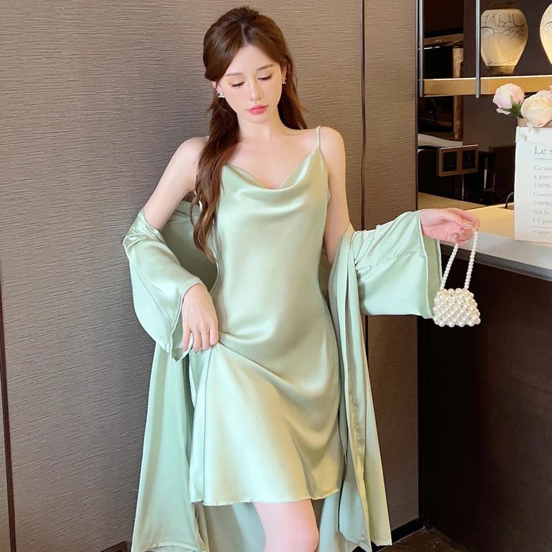 吊带性感薄款女睡裙吊带冰丝睡衣家居服宽松气质夏季长裙法式