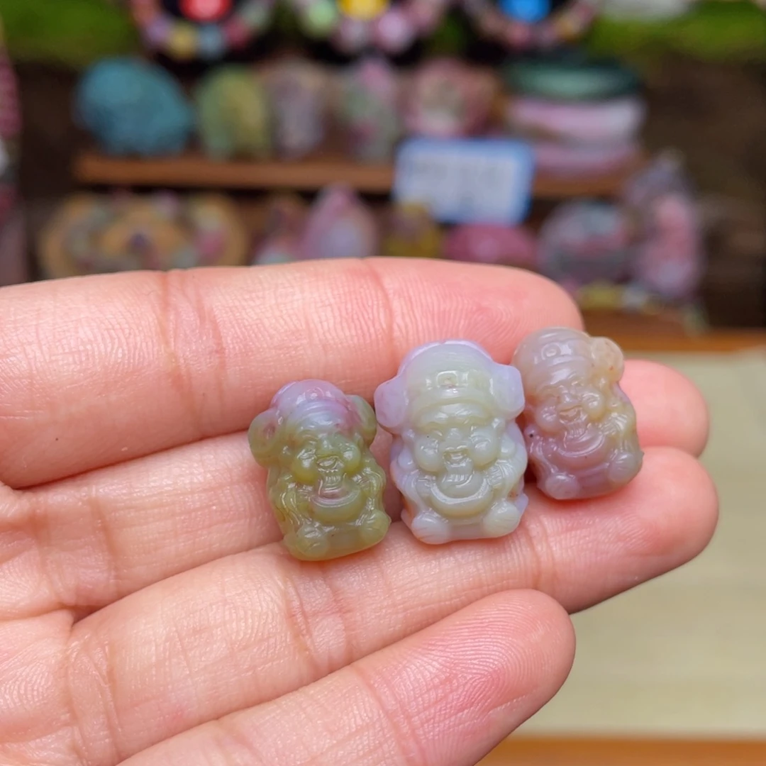 玛瑙/玉髓珠宝半成品未镶嵌盐源玛瑙年底清货