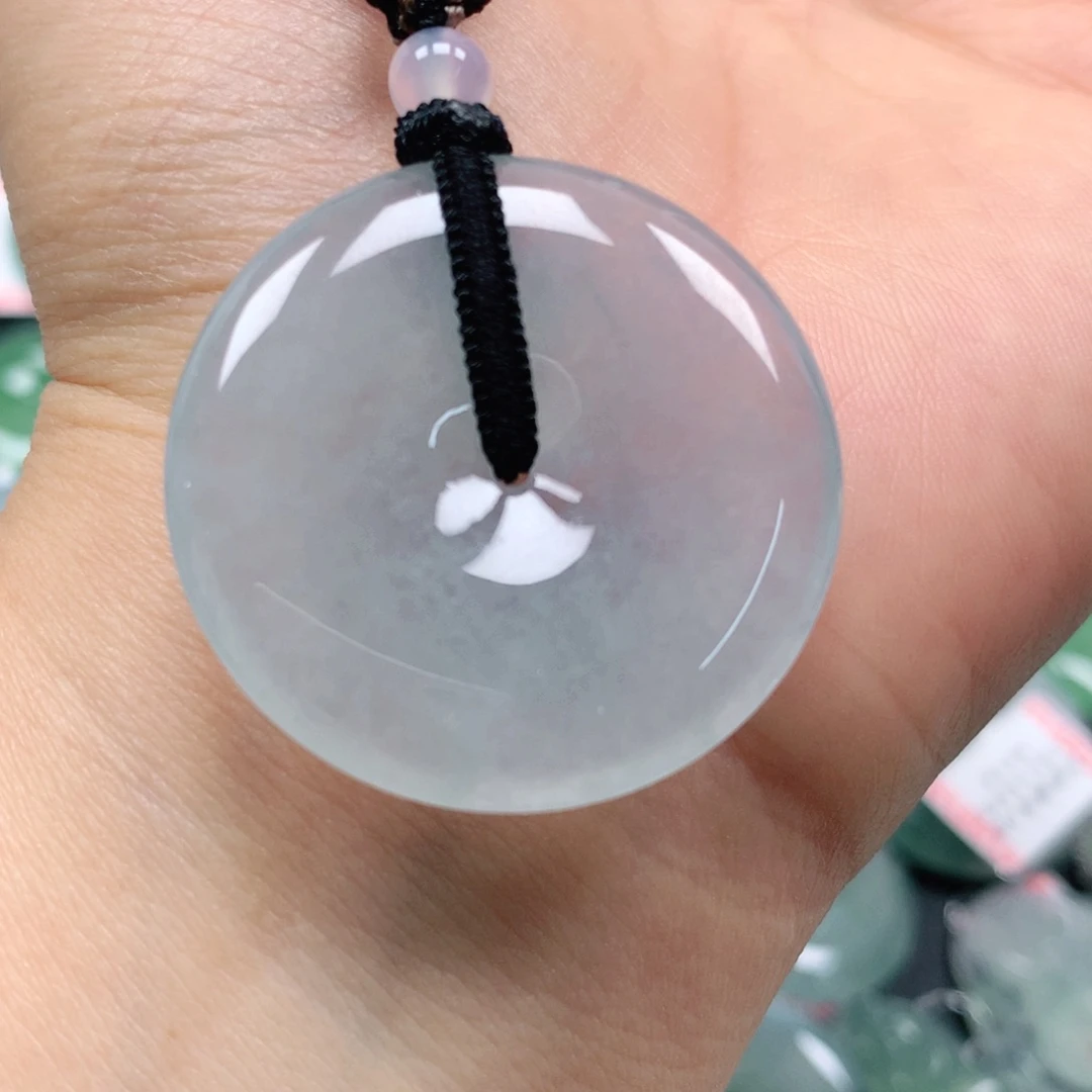 翡翠颈饰未镶嵌天然翡翠